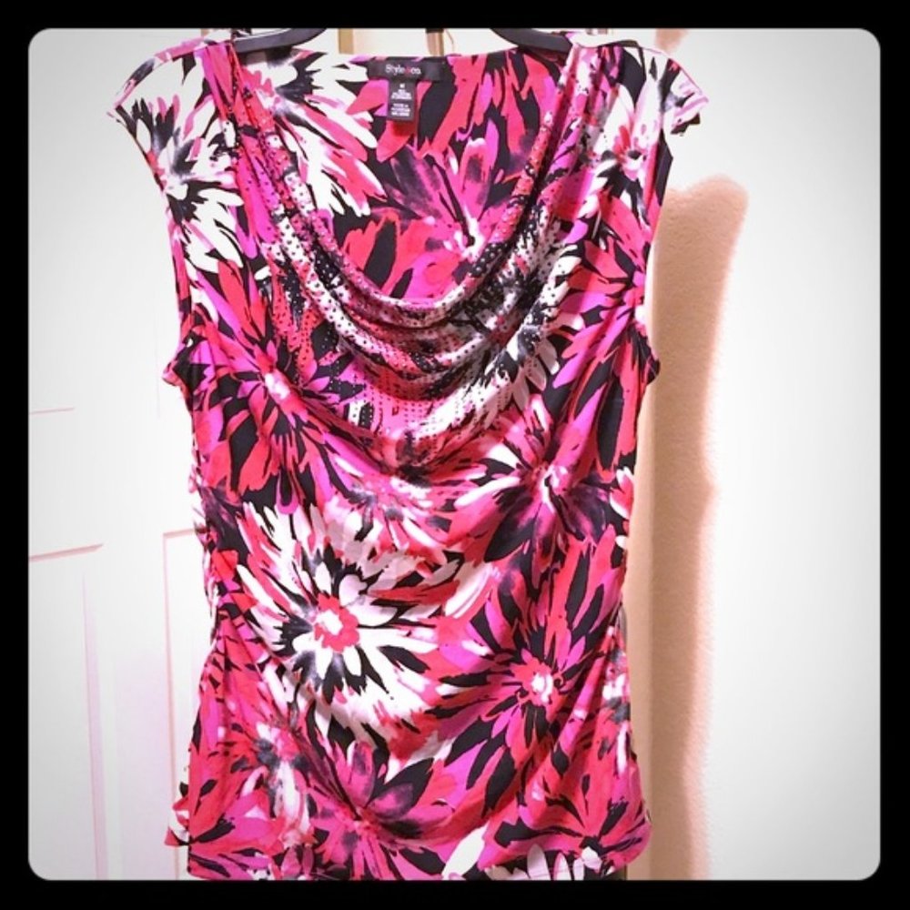 Style & co Sleeveless Pink Floral Top